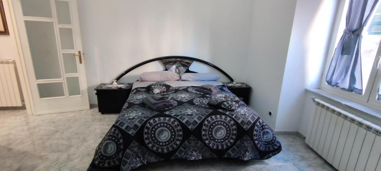 Appartement Gevynapule à Naples Extérieur photo